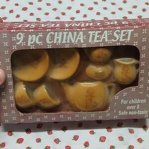 9-Piece China Tea Set